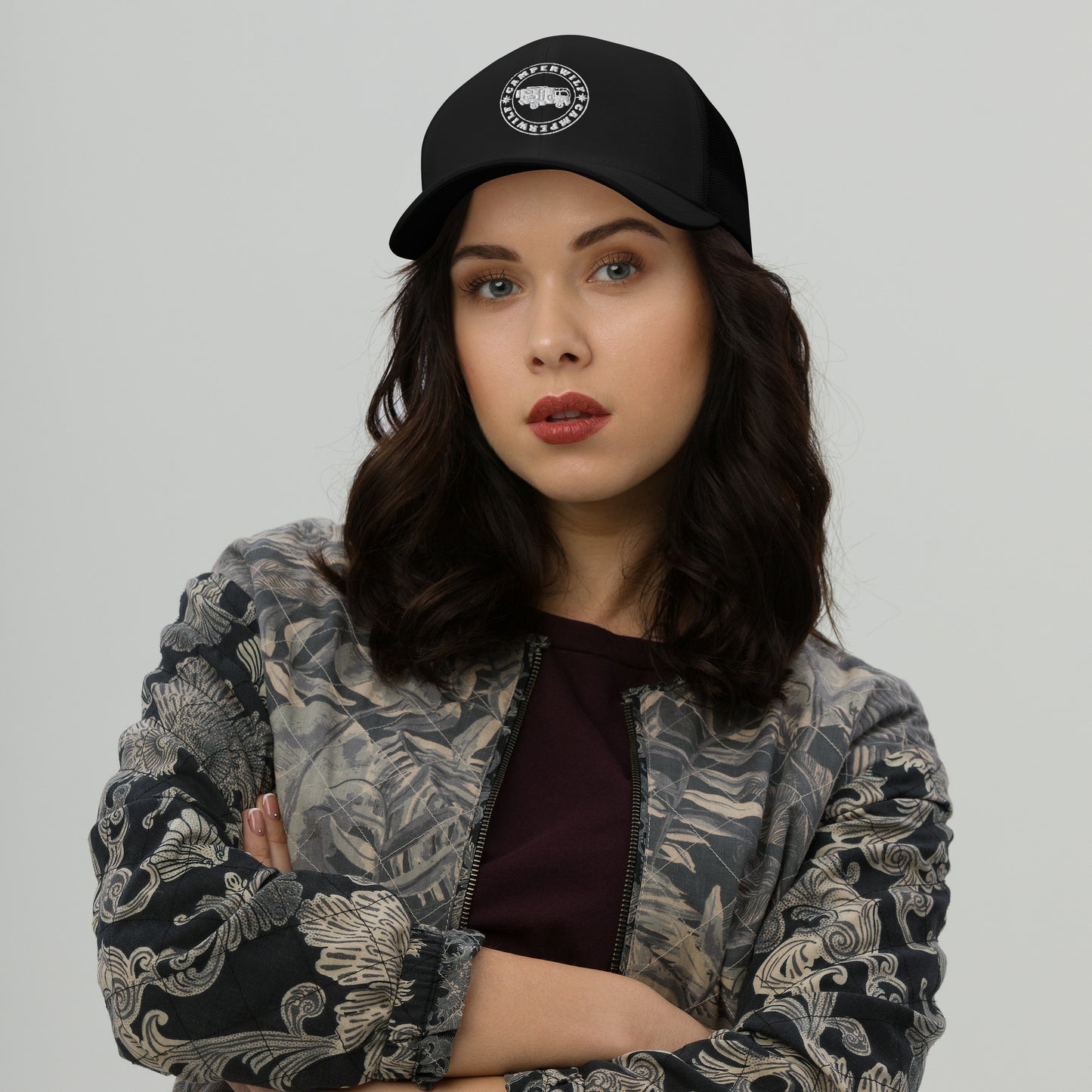 Gorra Camperwilf® – Rejilla Logo Blanco (10 Colores)