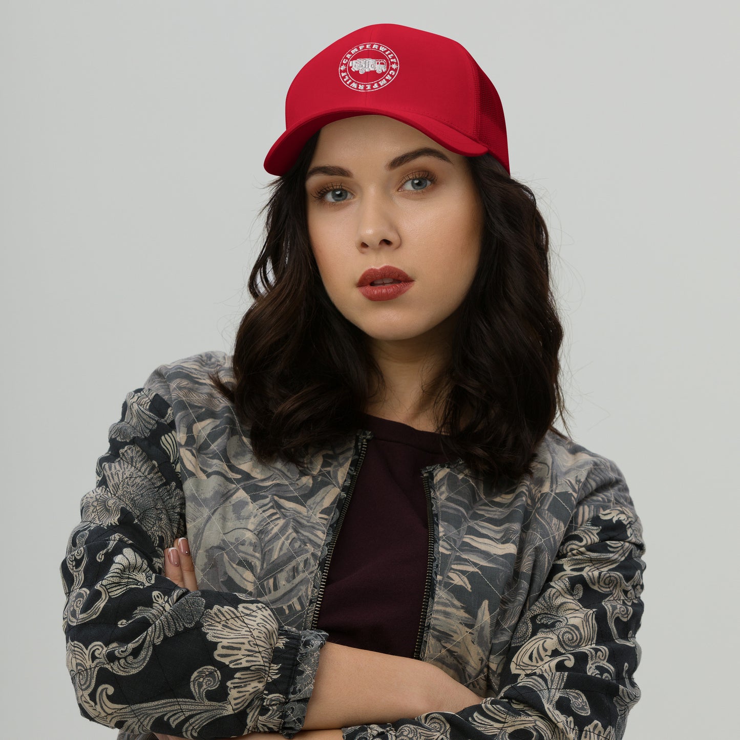 Gorra Camperwilf® – Rejilla Logo Blanco (10 Colores)