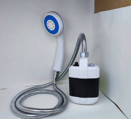 Ducha Portátil Camperwilf® – Con Motor Eléctrico y USB