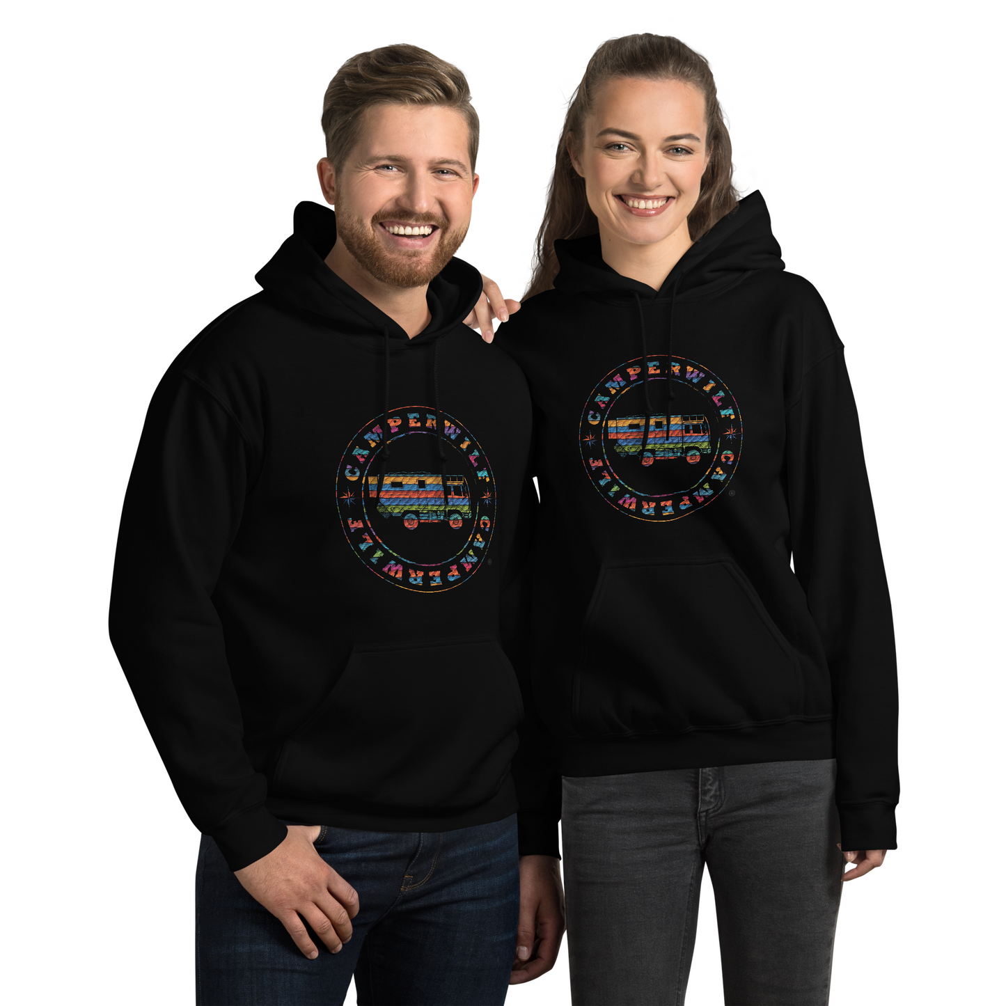 Sudadera Camperwilf® – Logo Multicolor Efecto Bordado (Negra)